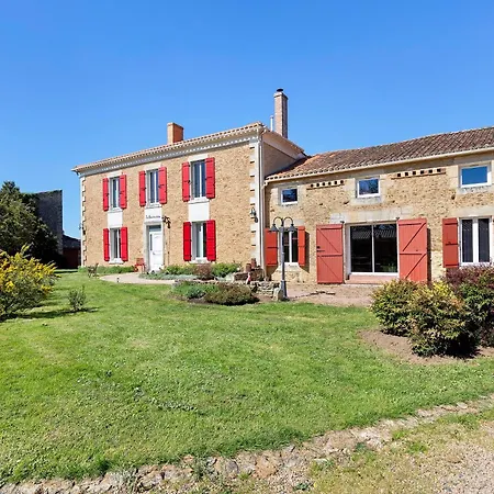 Bed and Breakfast D'hotes La Baritaudiere 3*