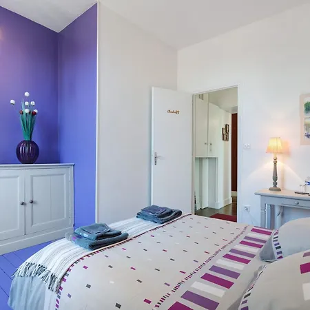 D'hotes La Baritaudiere Bed and Breakfast
